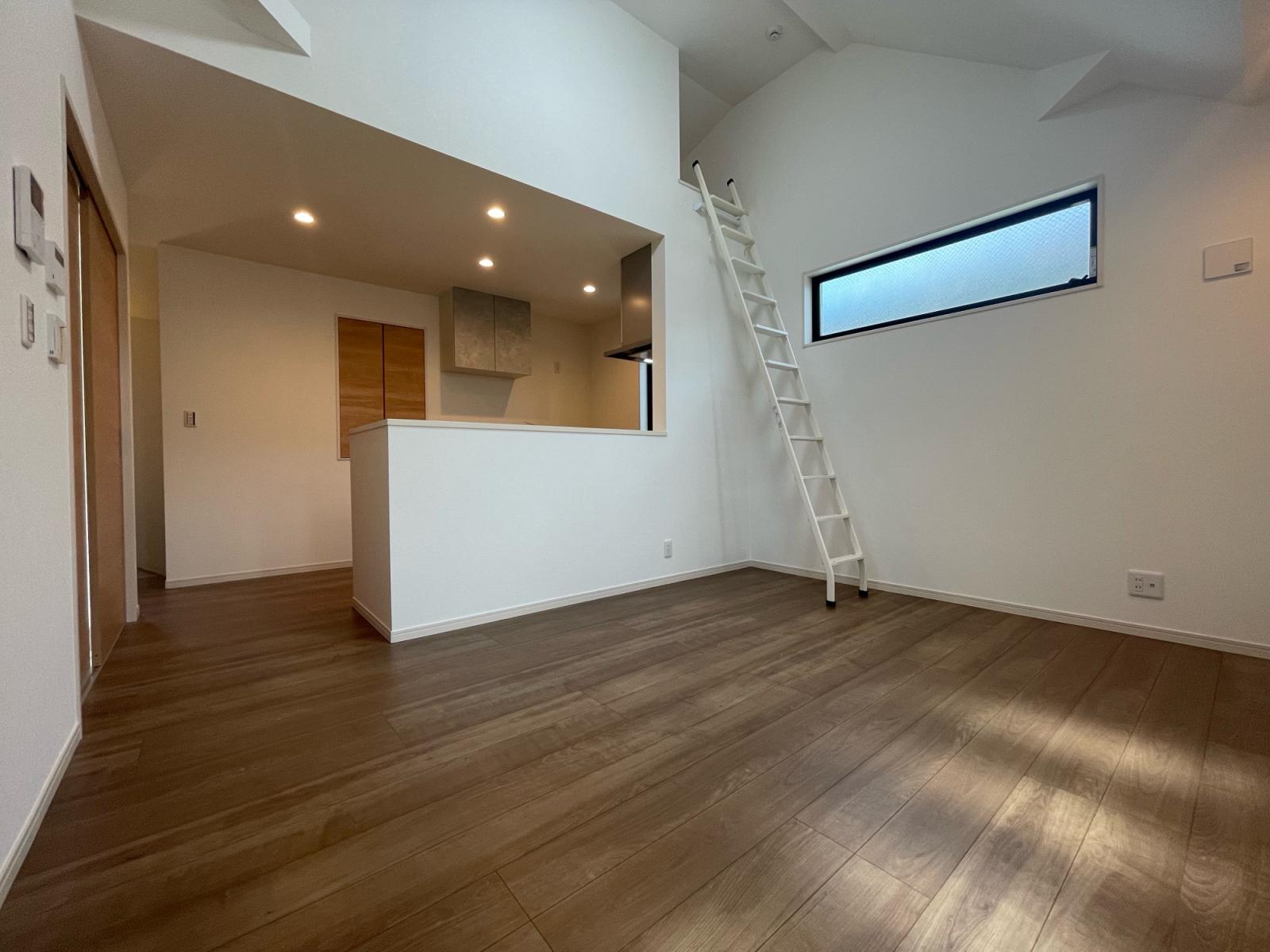 LDK・小屋裏収納